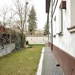 Prudentia Apartments Szaserów 59