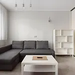 Okopowa Homey Apartment