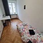 Fantastic Waw - O13 Room E