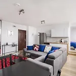 Central Family Apartment