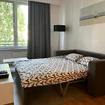 K22 Large Apart Slawinska 509