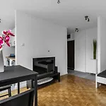 Zurominska Comfort Studio