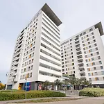 Metro Imielin 13Th Floor Apartment