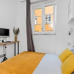 Amazing Apartment On Plac Zamkowy