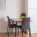 Metro Stoklosy Comfort Studio
