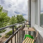 Elegant Apartments Grojecka In Warsaw By Noclegi Renters