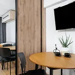 Flora Studio Deluxe City Center