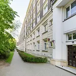 Plac Zbawiciela City Glow Apartment