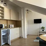 Cozy Apartment Penthouse Praga Kamionek