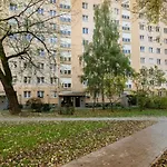 Pistachio Apartment City Center