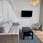Comfort 2-Room Apartment - By Hik Apartments