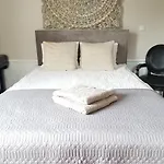 Be Well 3-Rooms Apartment With Parking And Garden