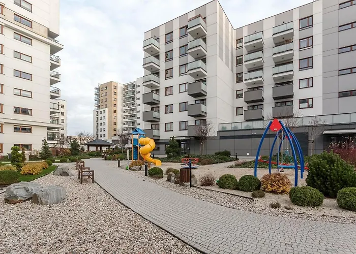 Chill Apartments Airport Residence