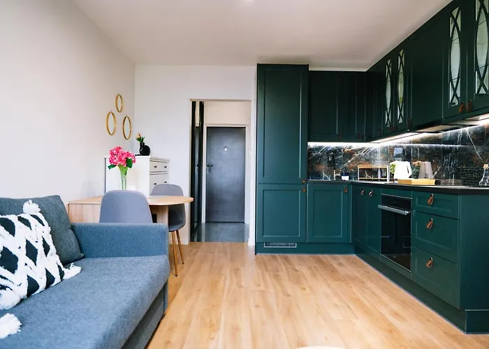 Warsaw Studio Apartment - City View, Parks Nearby By Rentujemy