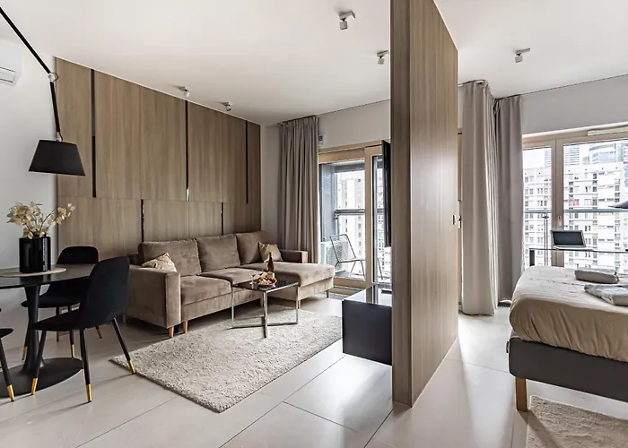 P&O Apartments Mennica Residence VII