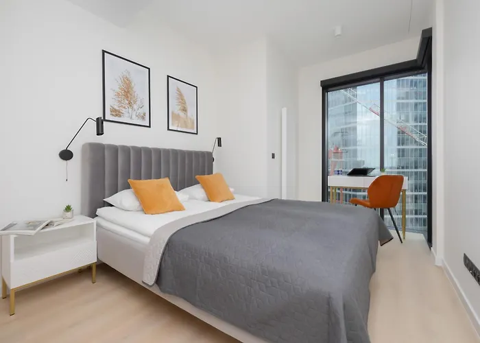 Deluxe Apartments Towarowa Towers Warsaw With Parking & Ac By Renters Prestige