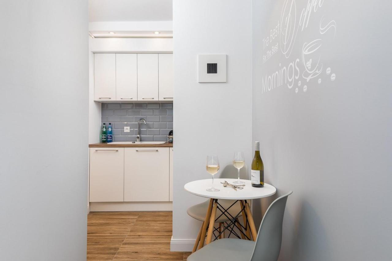 Rent Like - Zlota 65 Ii Căn hộ *