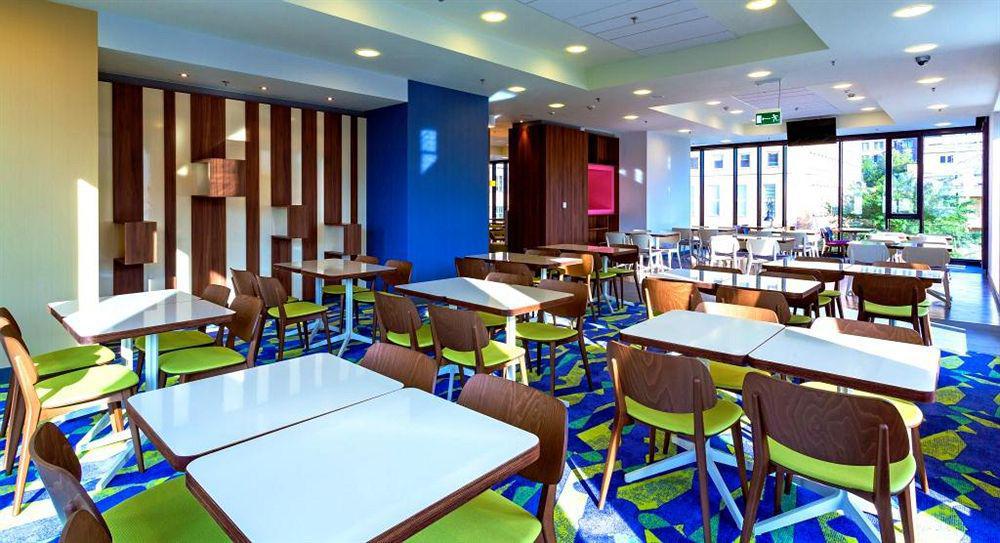 Hampton By Hilton Centre 3*