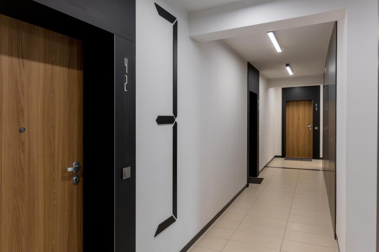 Apartamento Rozlogi Sunny Varsóvia
