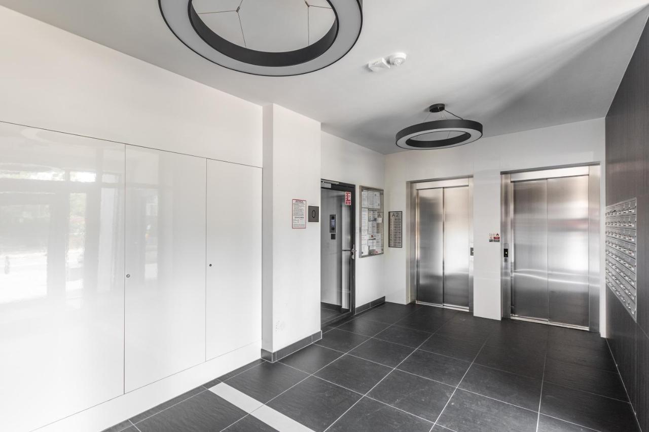 Bg Grzybowska Apartamento