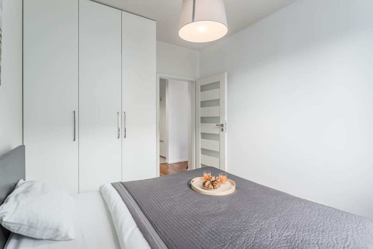 Chill Airport Apartment