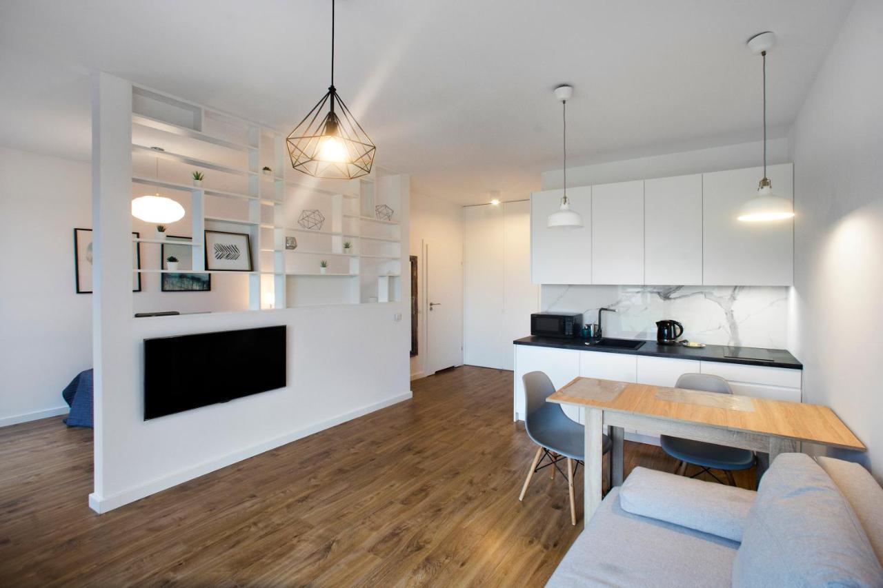 Simply Wola Kolejowa Apartment