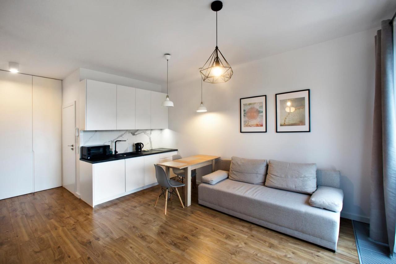 Simply Wola Kolejowa Apartment Warschau