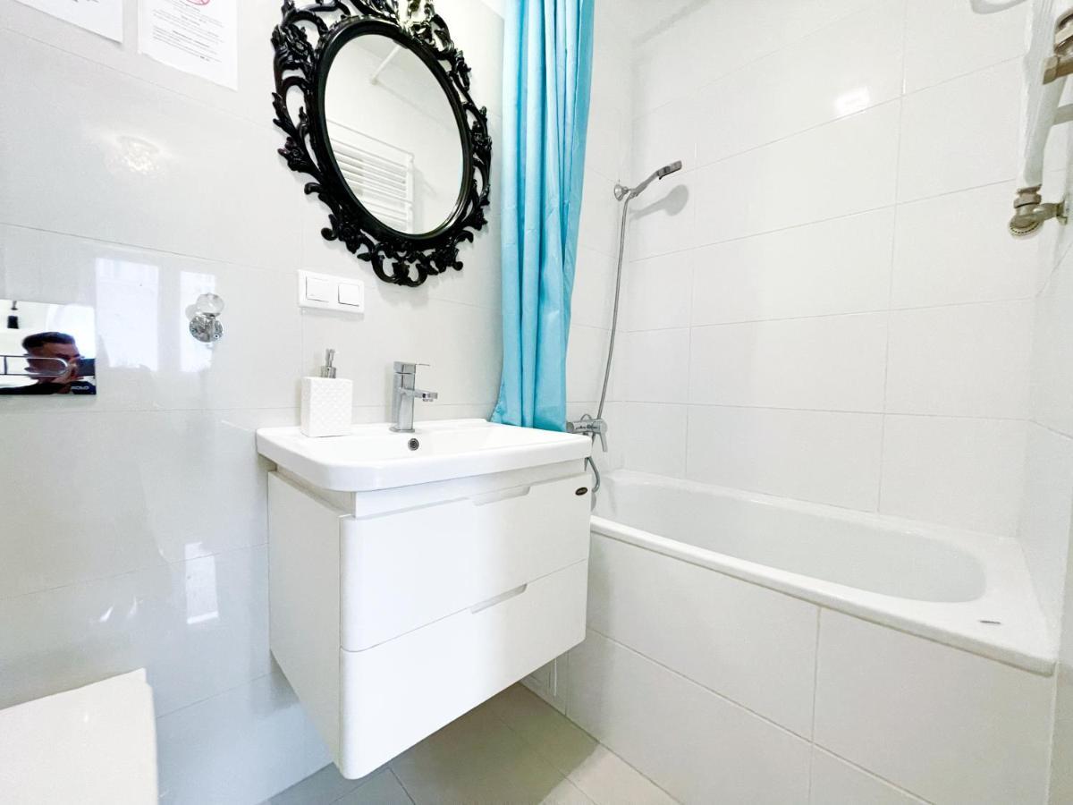 Superapart Tamka Ministudio, Family Friendly Abode Apartament *