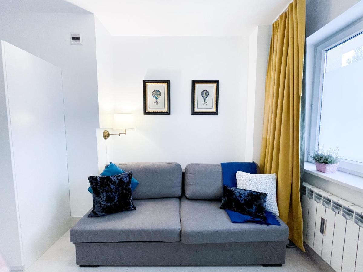 Apartament Superapart Tamka Ministudio, Family Friendly Abode *
