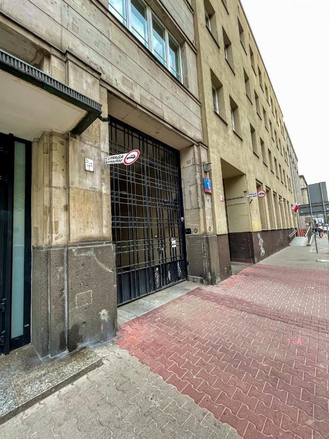 Superapart Tamka Ministudio, Family Friendly Abode Apartament *
