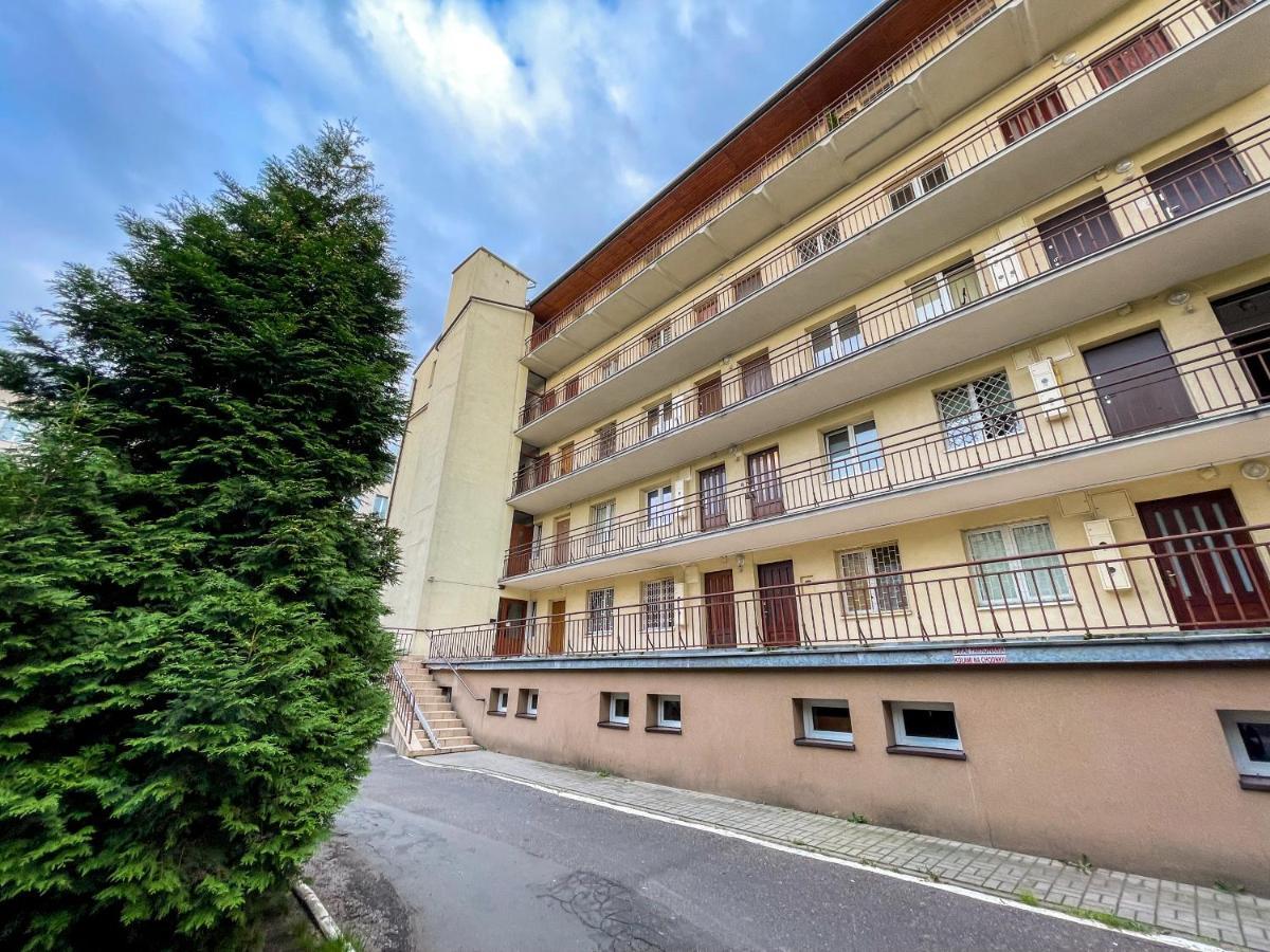 Apartament Superapart Tamka Ministudio, Family Friendly Abode