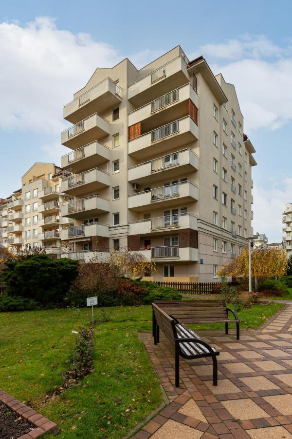 Chelmonskiego Ursus By Renters Warsaw