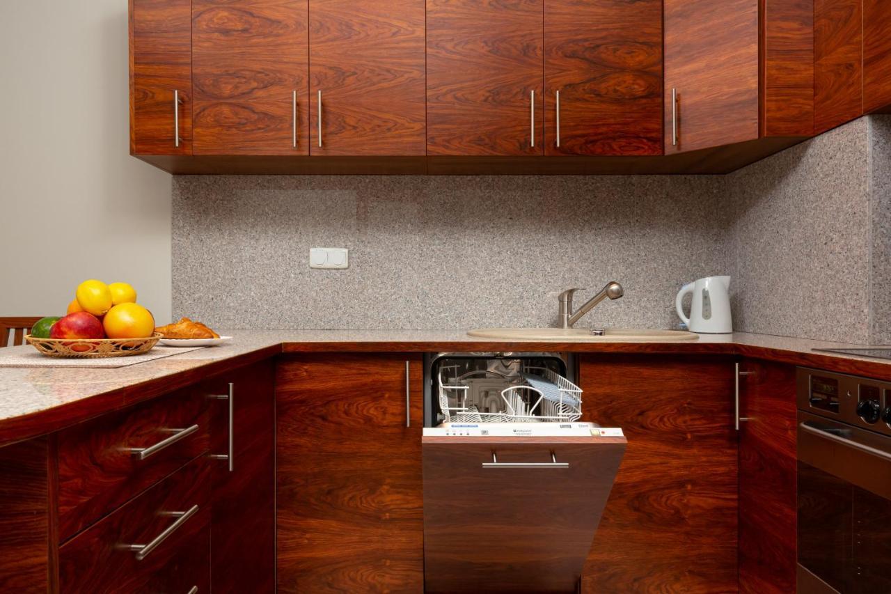 Chelmonskiego Ursus By Renters Apartment Warsaw