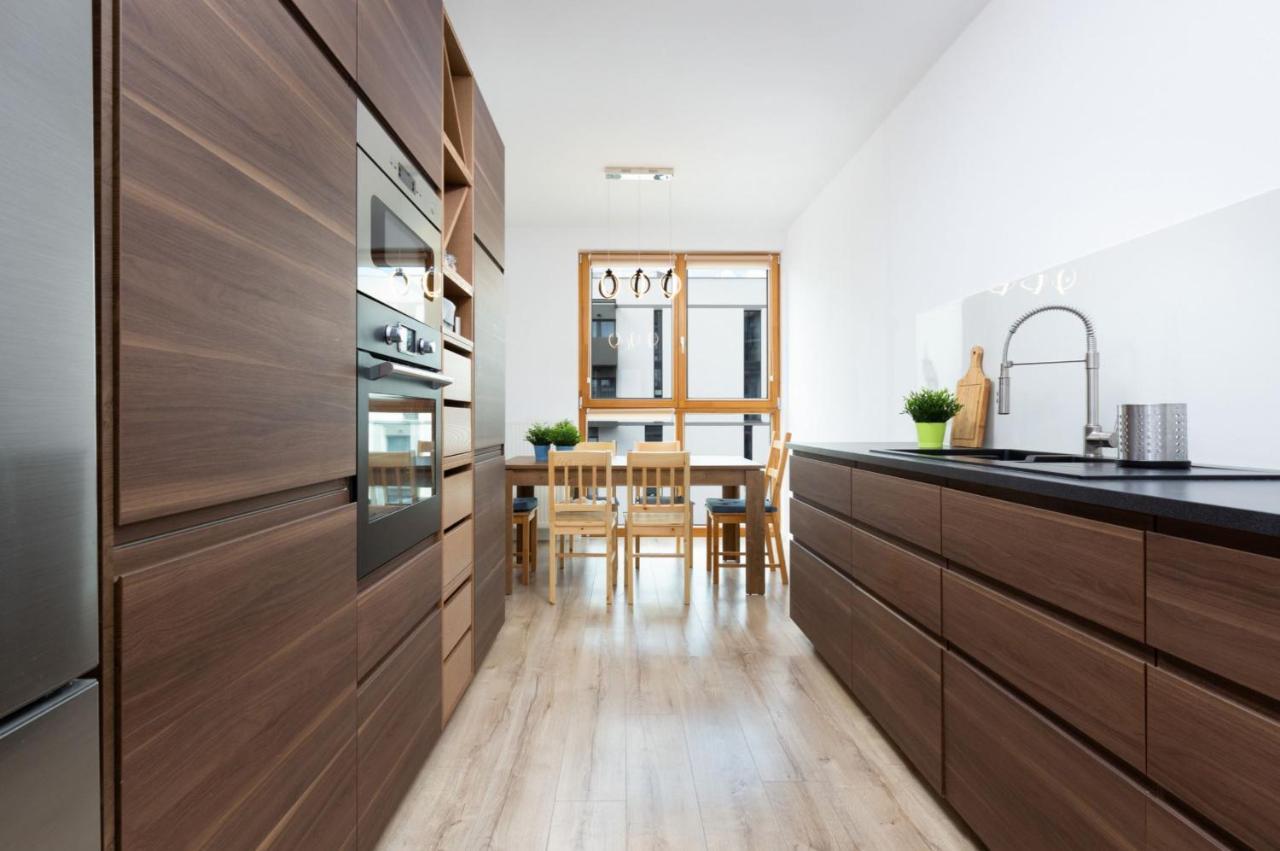 Apartamento Kasprzaka P&o Serviced Varsóvia