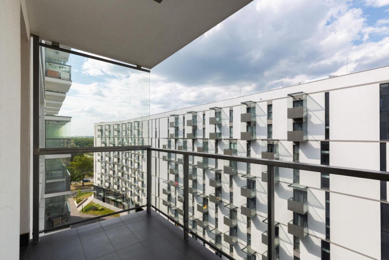 Apartamento Kasprzaka P&o Serviced Varsóvia