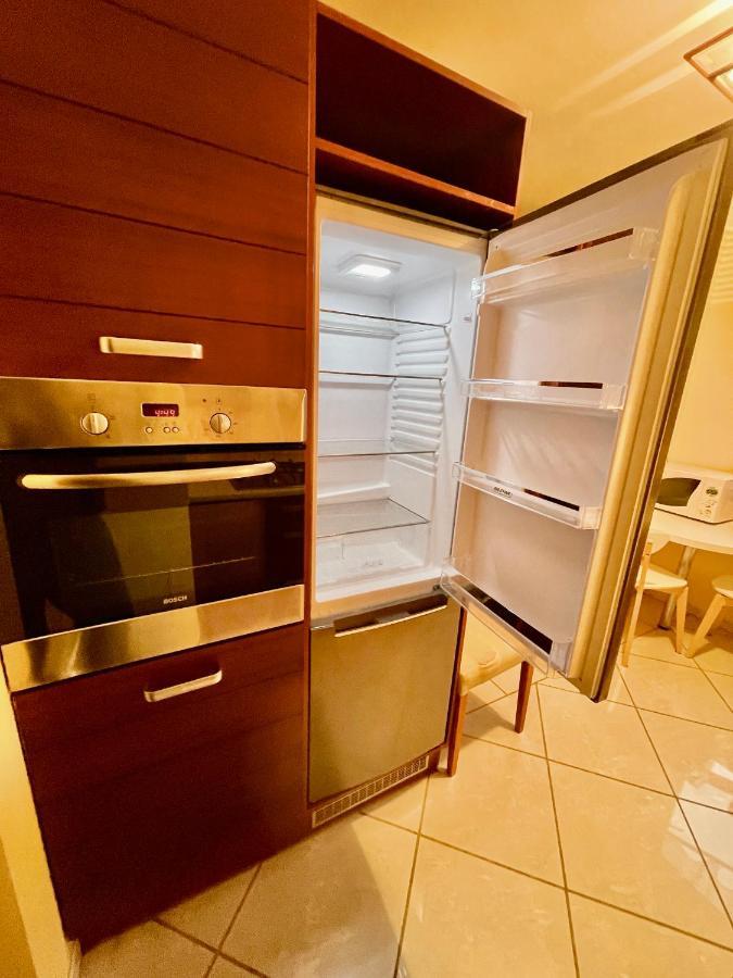 Apartamento New Hala Wifi 70'tv Netflix Hbo Max Applettv+ *