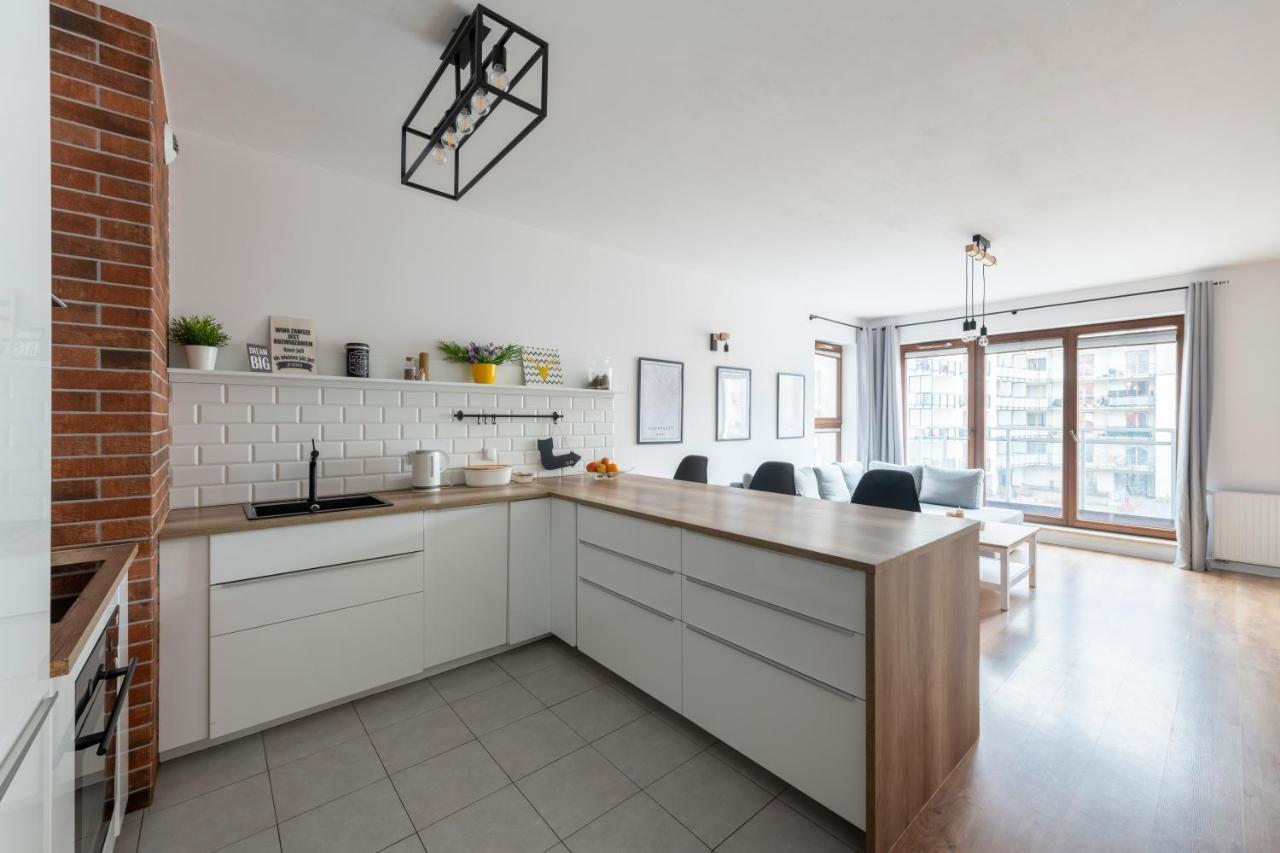 Apartment Sleepwithus Woronicza 33b