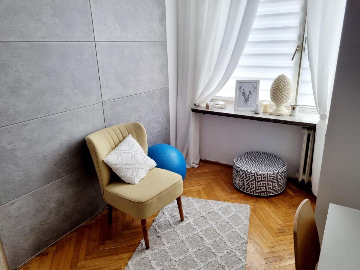 Apartment Miodowa *