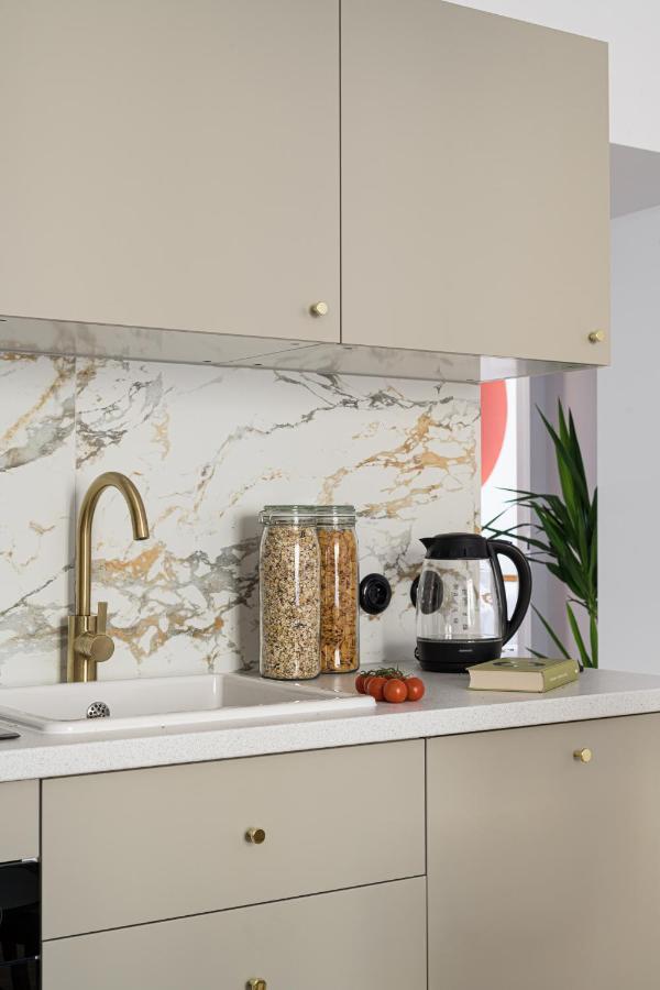 Oomph Stylish Vintage Apartment