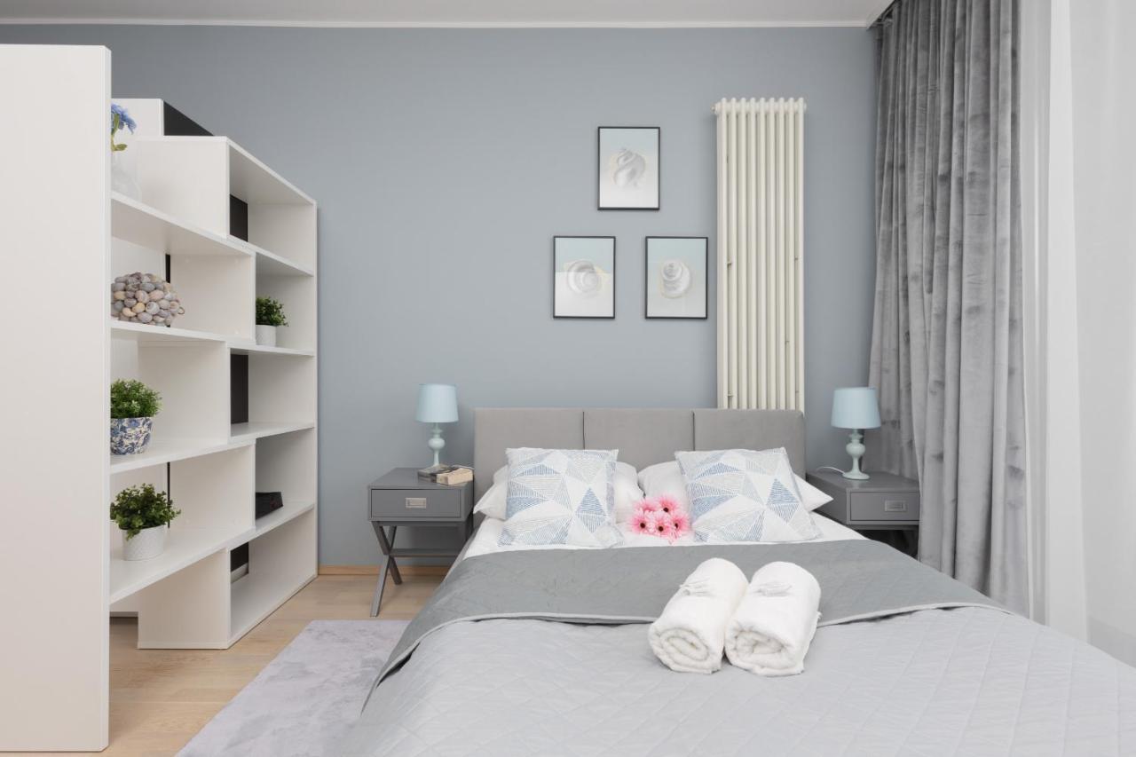 Ochota Elegant Studio By Renters *