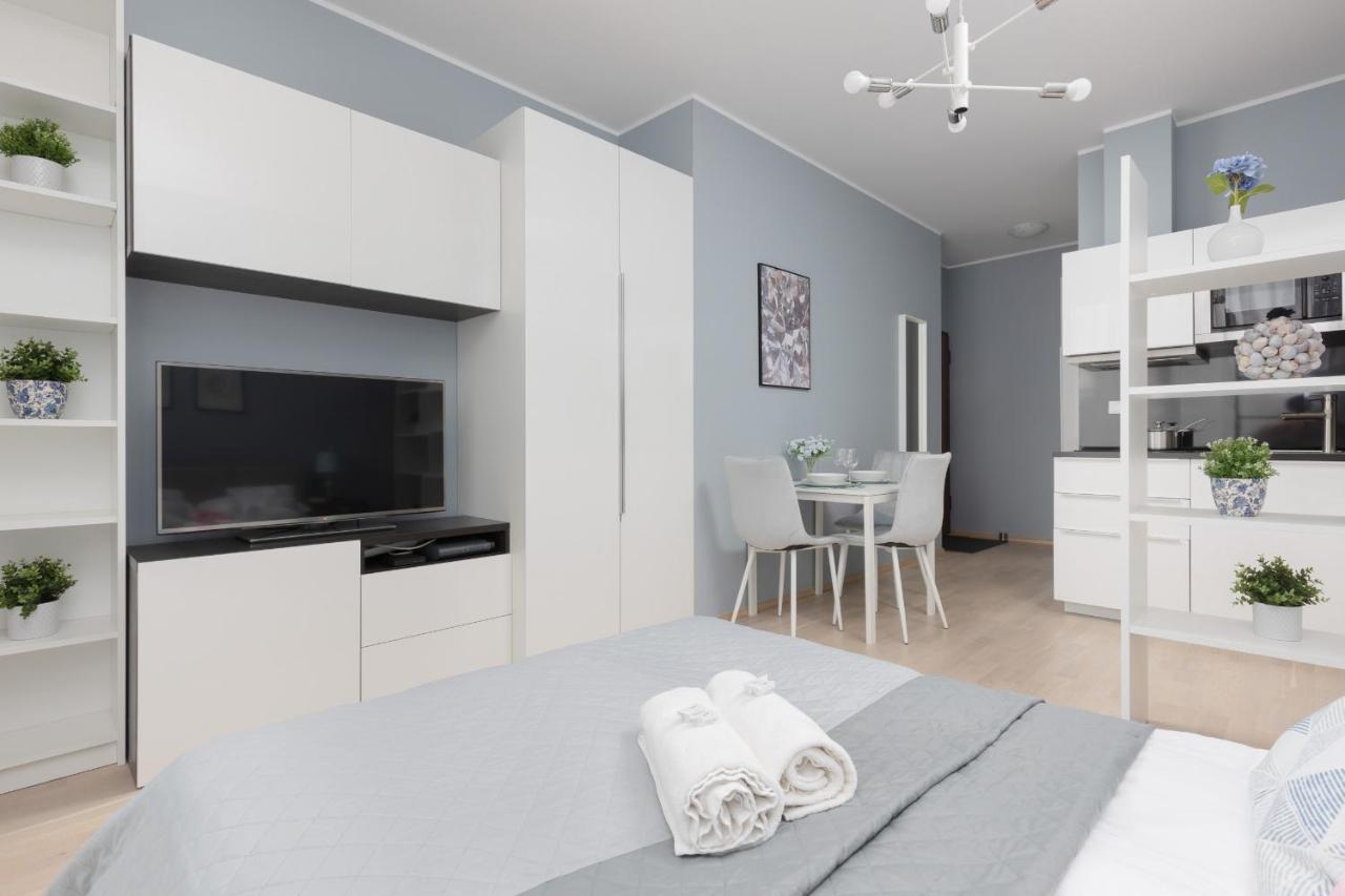 Apartment Ochota Elegant Studio By Renters *