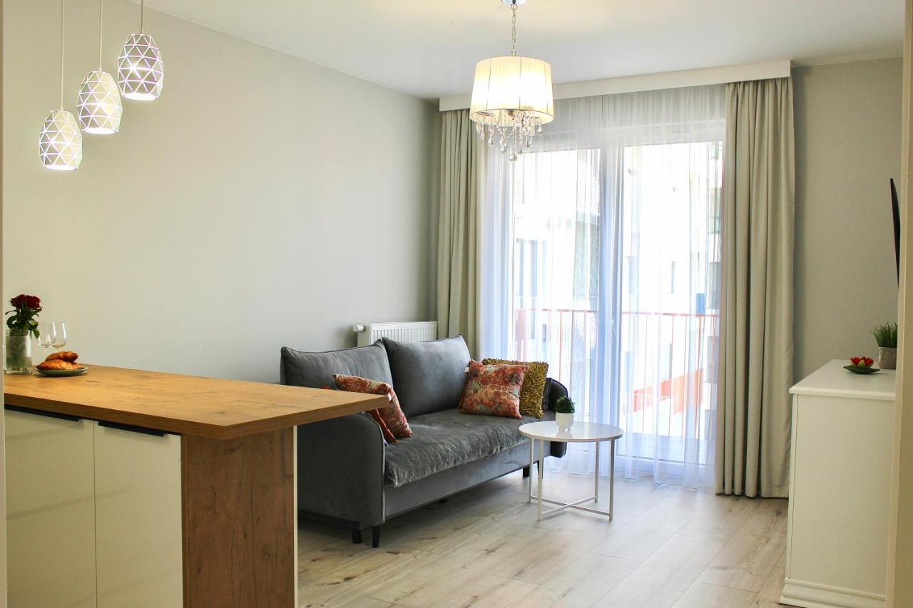 Lux 2 Pokojowe In Z Bezplatnym Podziemnym Parkingem Warsaw