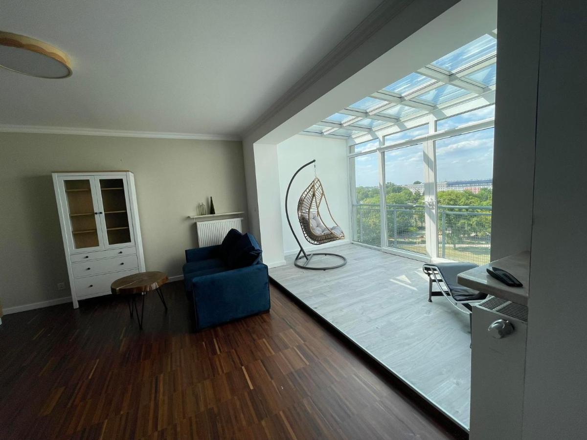 Better Rentral: Kobielska 6 With Free Parking And Park View Terrace Varsóvia