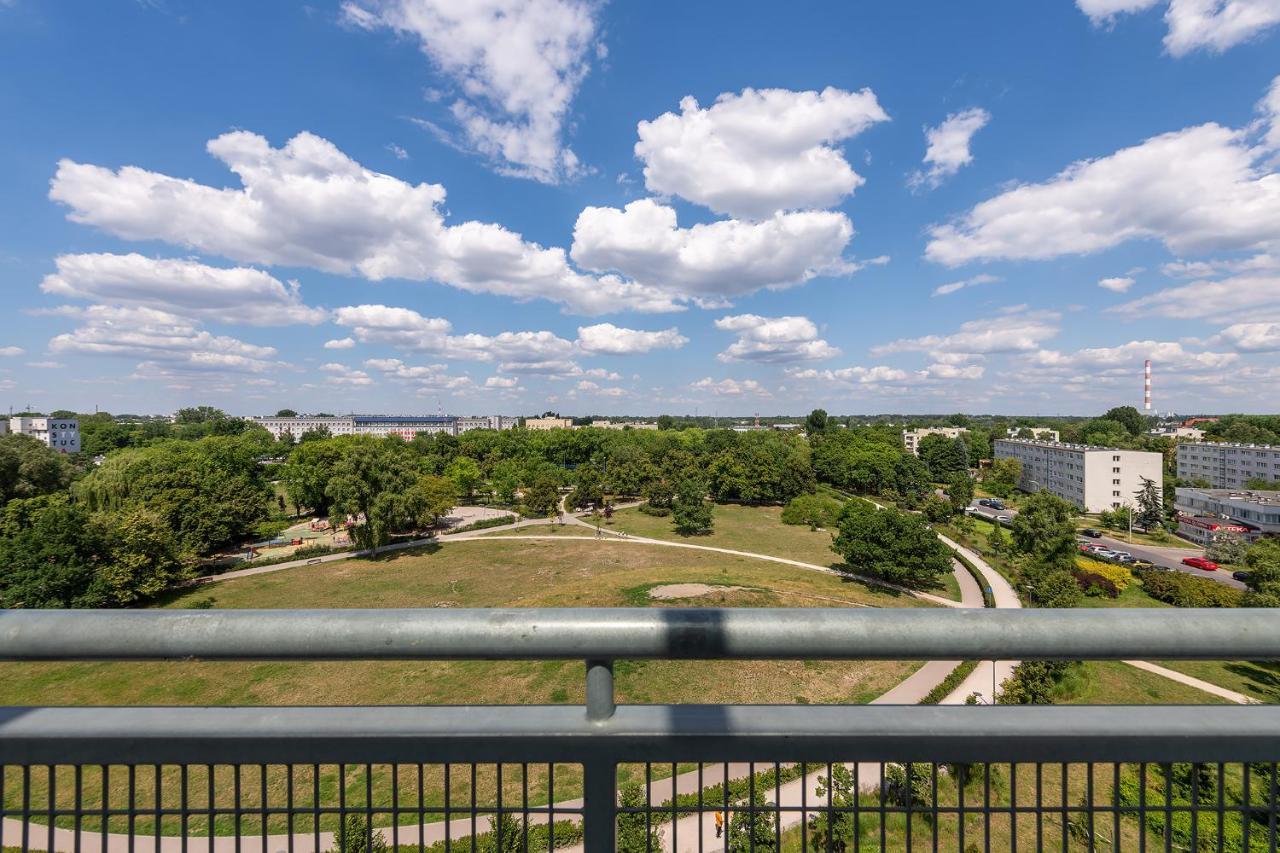 Better Rentral: Kobielska 6 With Free Parking And Park View Terrace Apartamento Varsóvia
