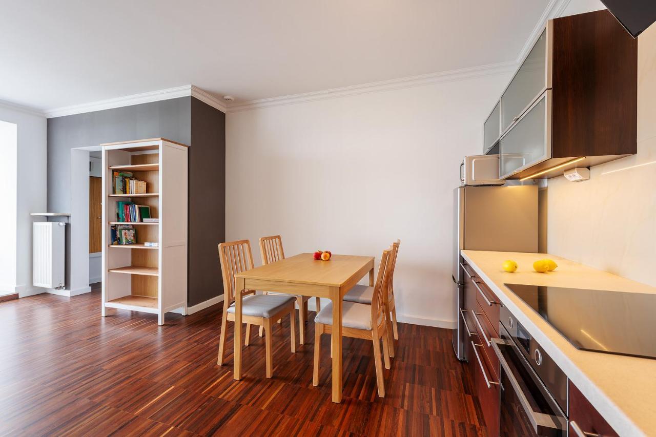 Better Rentral: Kobielska 6 With Free Parking And Park View Terrace *