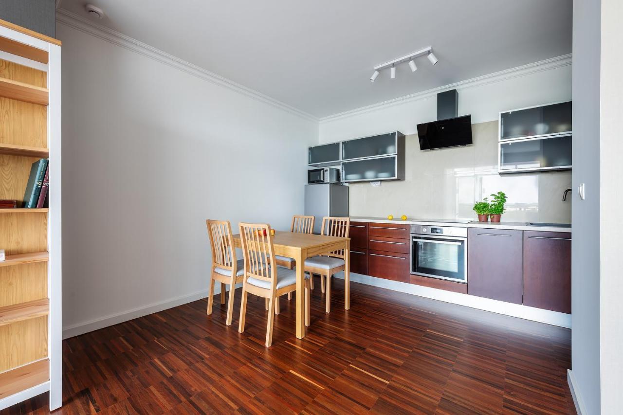 Apartamento Better Rentral: Kobielska 6 With Free Parking And Park View Terrace