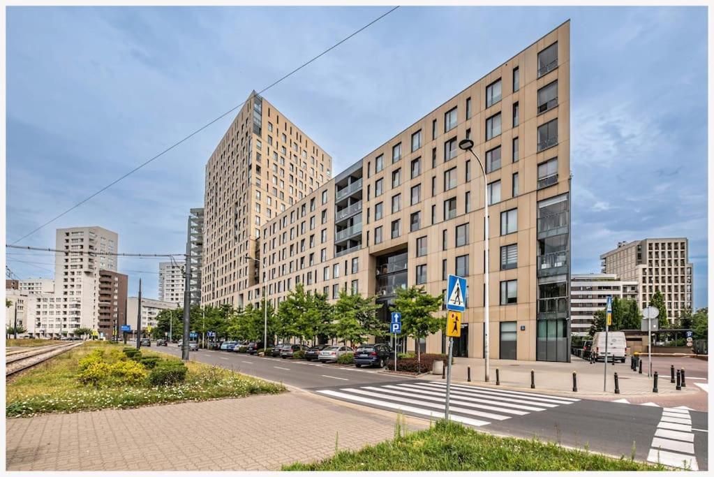 Luxury Princessa & Garage & Cable Tv Channels Căn hộ Warsaw