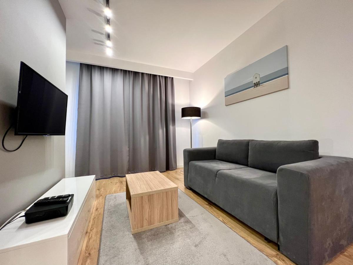K22 Large Slawinska 509 Warsaw
