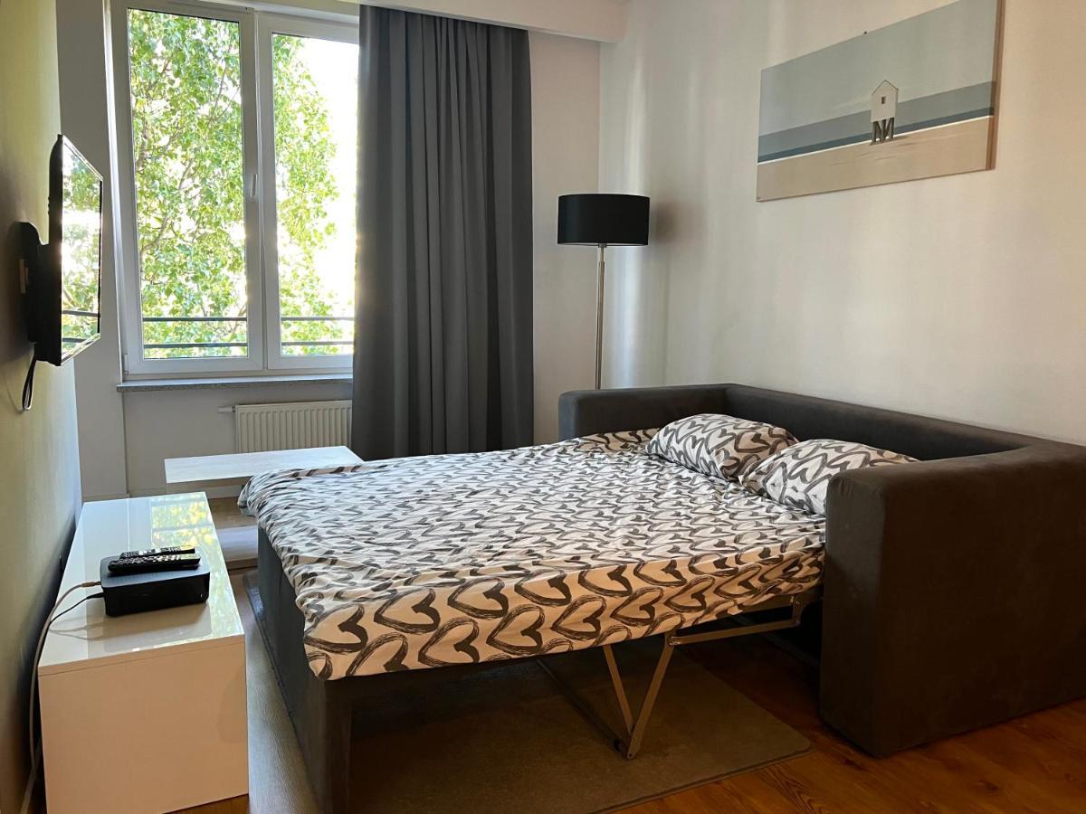 K22 Large Slawinska 509