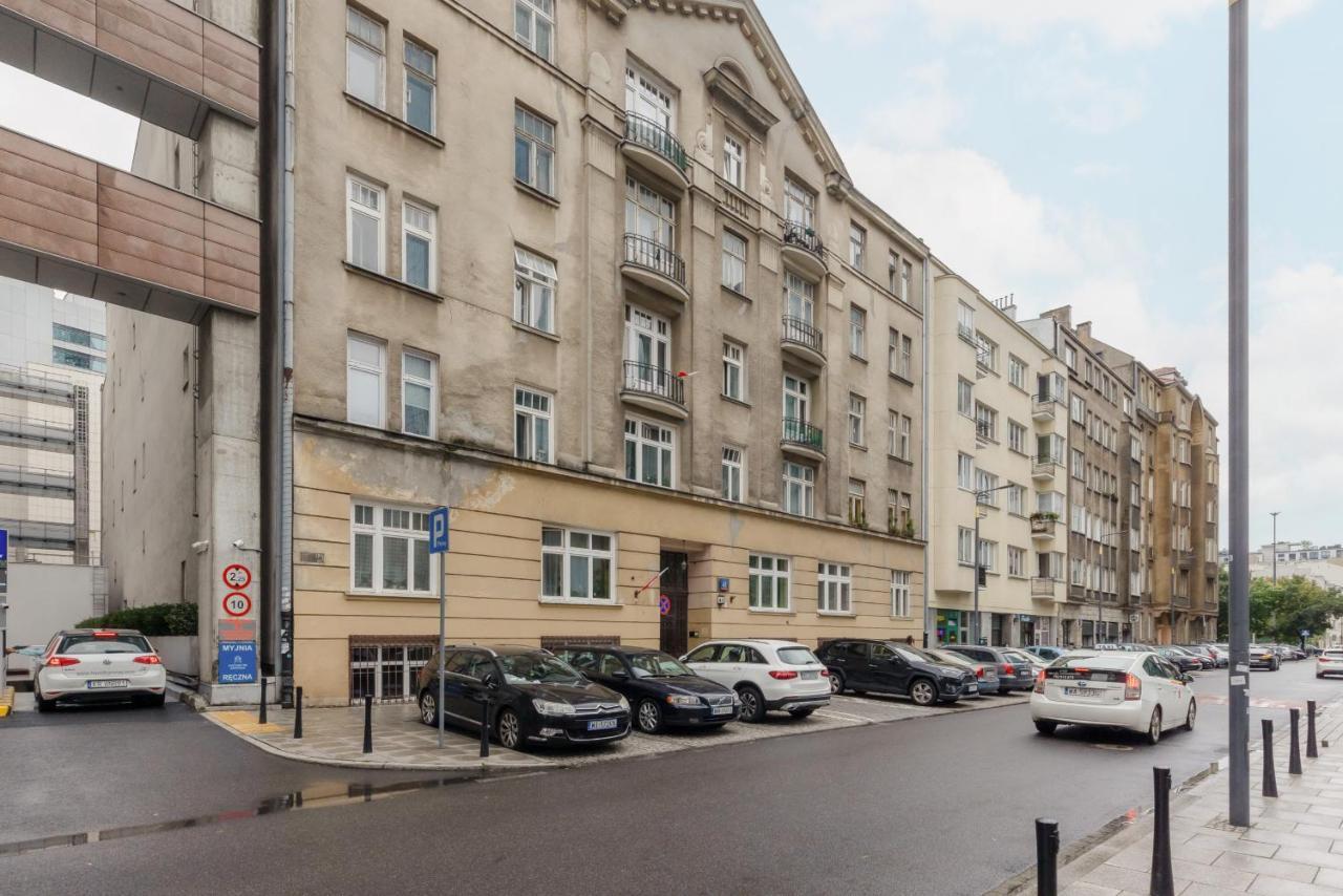 Metro Rondo Onz By Renters Apartment *